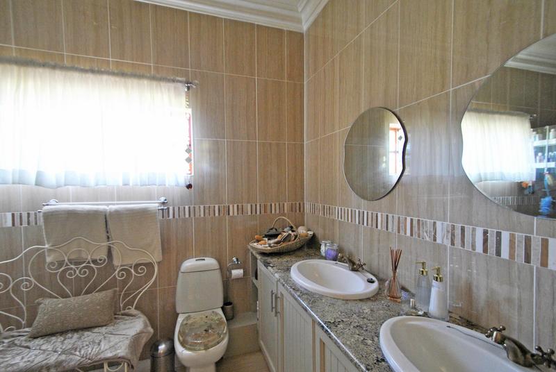 4 Bedroom Property for Sale in Parys Free State
